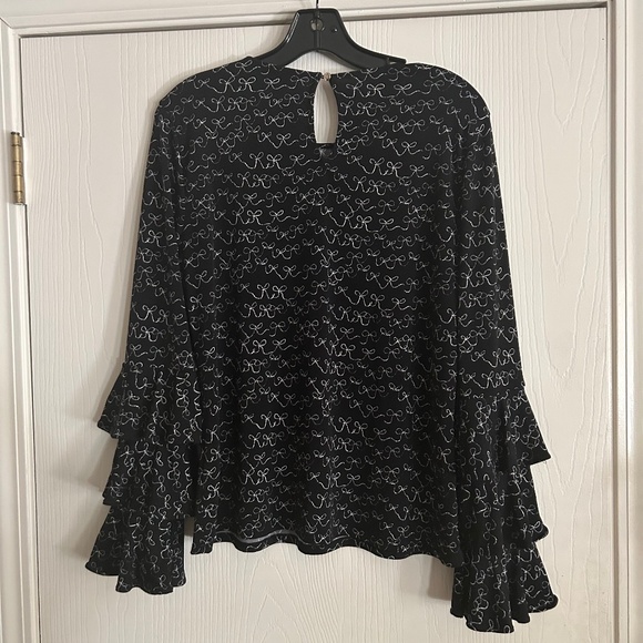 CeCe Three-tiered Ruffle Sleeve Knit Top Round Neck Black White Bow Print M - Picture 3 of 11